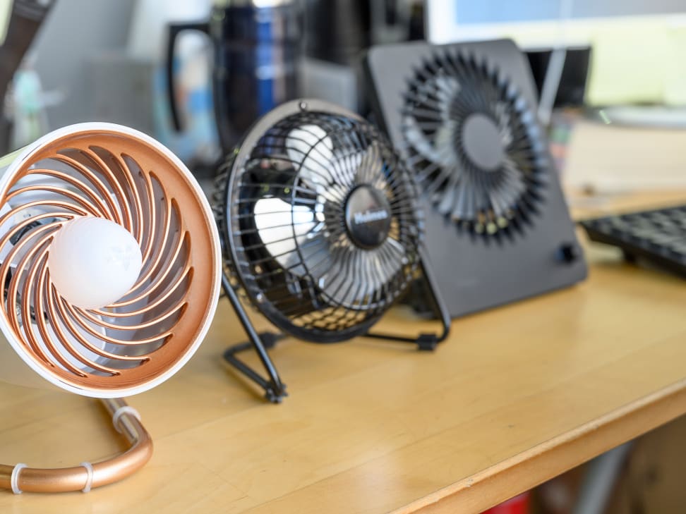 5 Best Rechargeable Table Fans Reviews in 2023